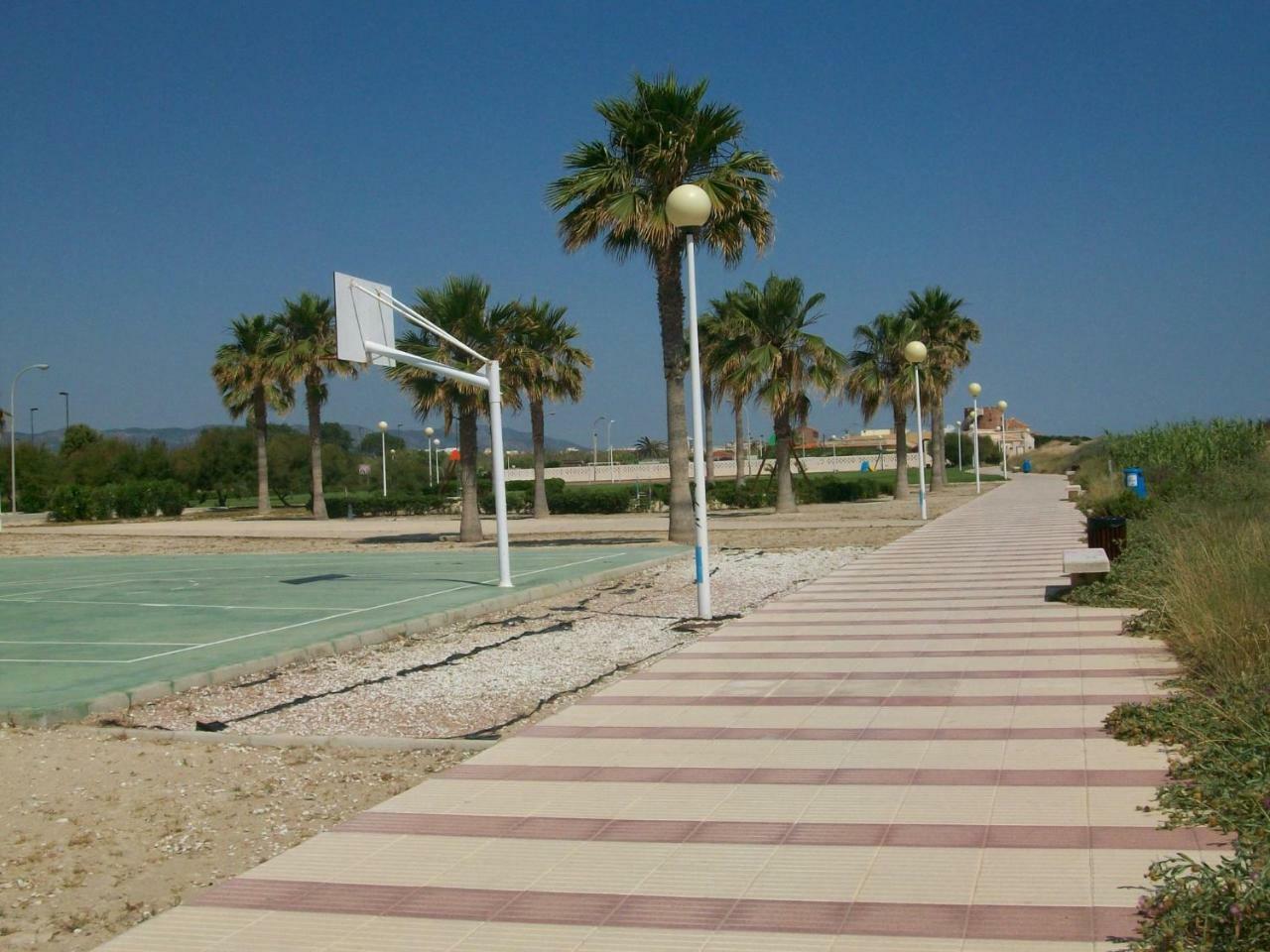 Neptuno Apartamento - Frente A La Playa Daimus Exterior photo